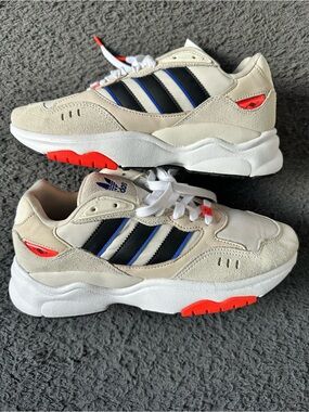 Adidas Retropy F90 Mystique HP8094 Off-White/Red/Blue Size 9 Men/10.5 Women